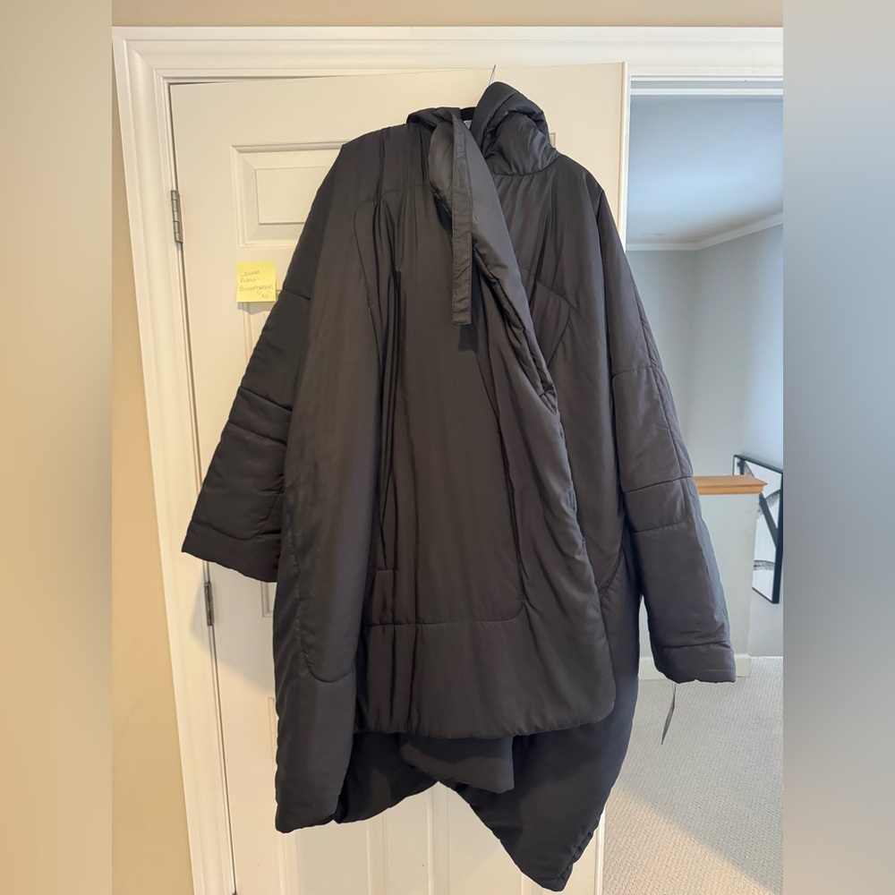 Norma kamali sleeping bag blanket jacket size XS/S NWT
